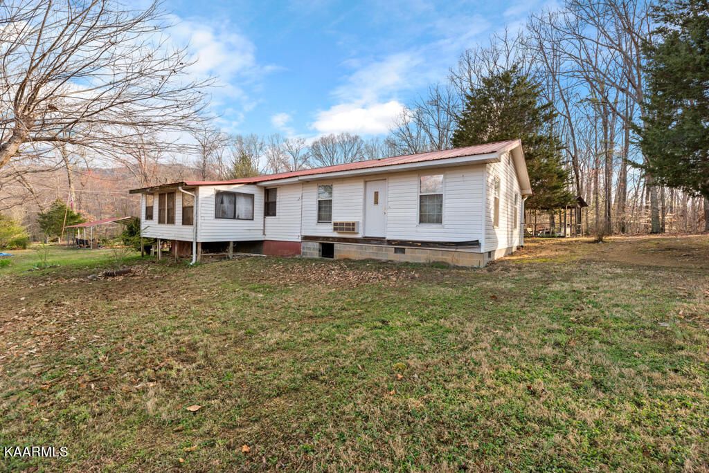 Photo of 1288 Cove Lane, Oliver Springs, TN 37840 (MLS # 1220840)