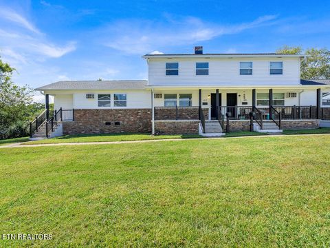 Photo of 155 Tacoma Rd, Oak Ridge, TN 37830 (MLS # 1326021)