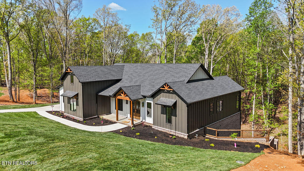 788 Blackberry Ridge Rd