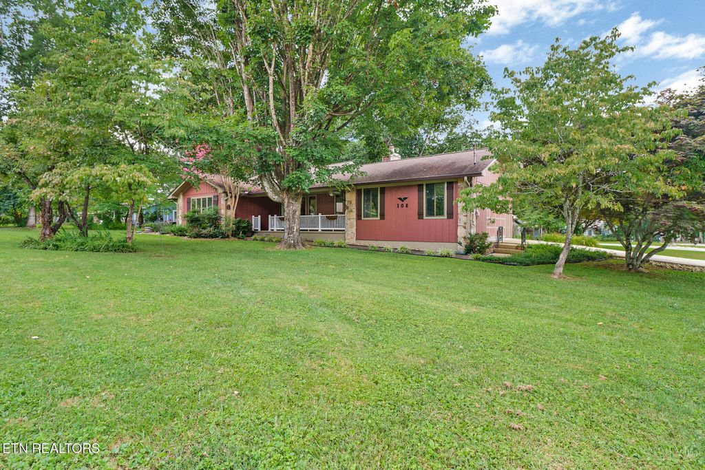 Photo of 108 Eagle Lane, Crossville, TN 38558 (MLS # 1311357)