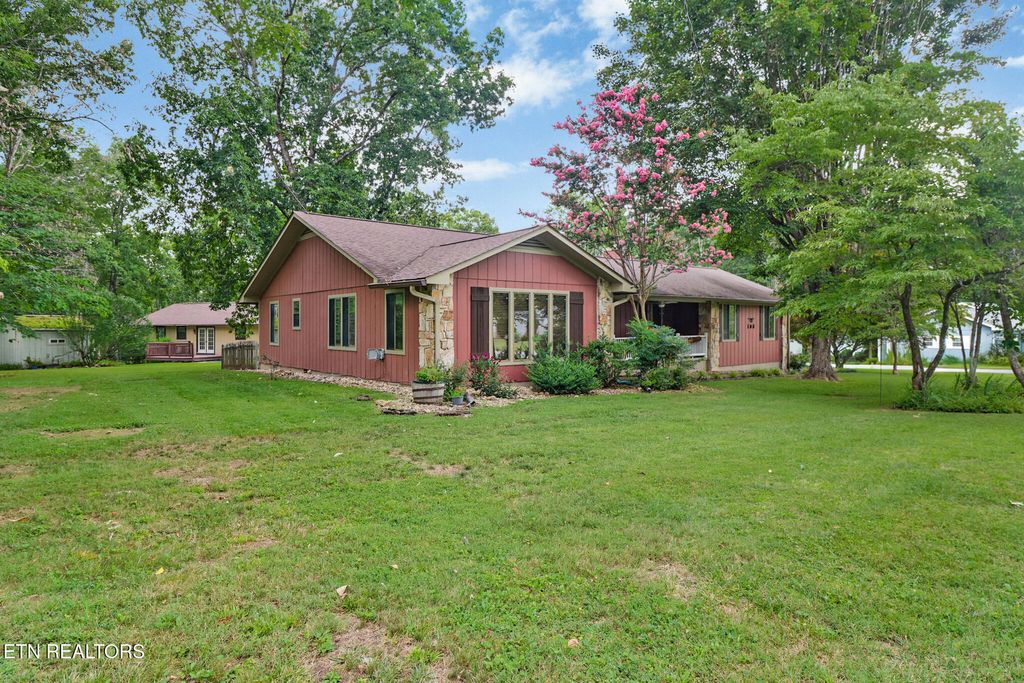 Photo of 108 Eagle Lane, Crossville, TN 38558 (MLS # 1311357)