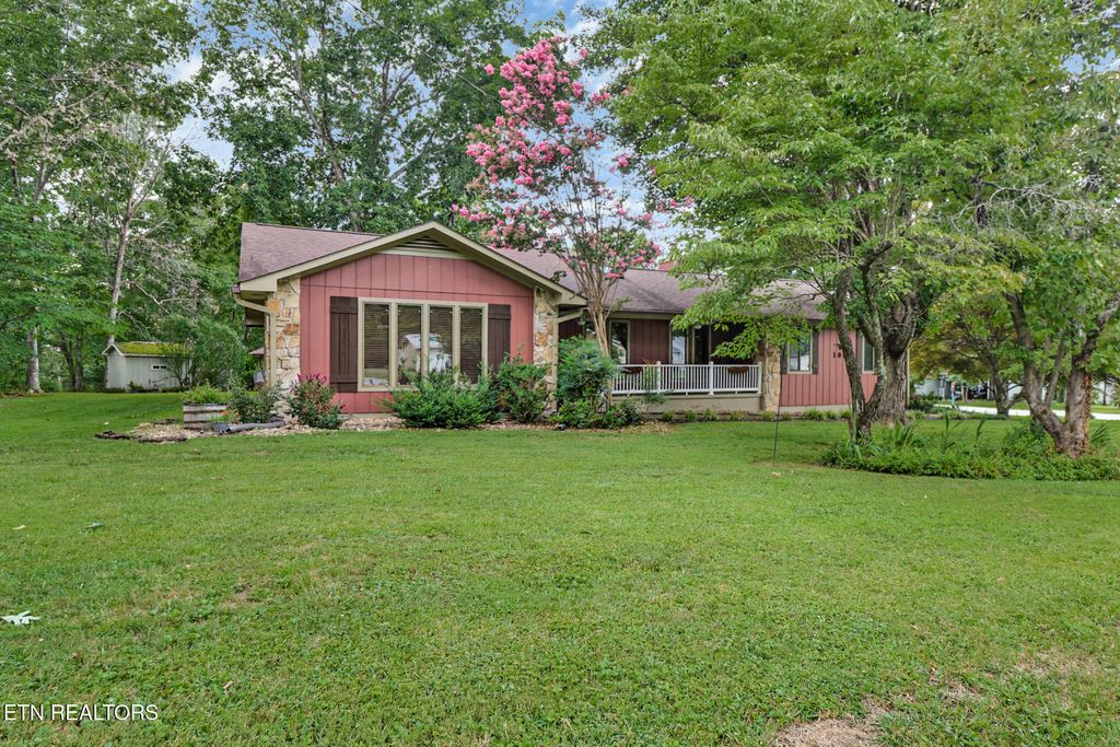 Photo of 108 Eagle Lane, Crossville, TN 38558 (MLS # 1311357)