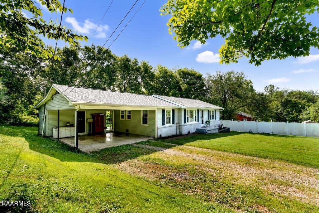 Photo of 4924 Mooreland Heights School Rd, Knoxville, TN 37920 (MLS # 1234348)