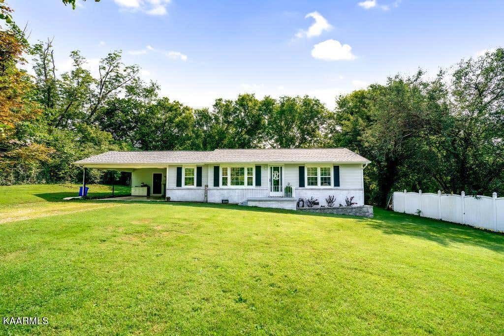 Photo of 4924 Mooreland Heights School Rd, Knoxville, TN 37920 (MLS # 1234348)