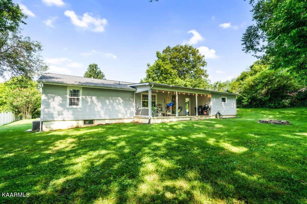 Photo of 4924 Mooreland Heights School Rd, Knoxville, TN 37920 (MLS # 1234348)