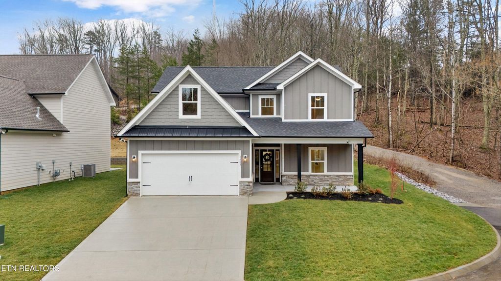 Photo of 1805 Green Meadows Lane, Lenoir City, TN 37771 (MLS # 1329790)