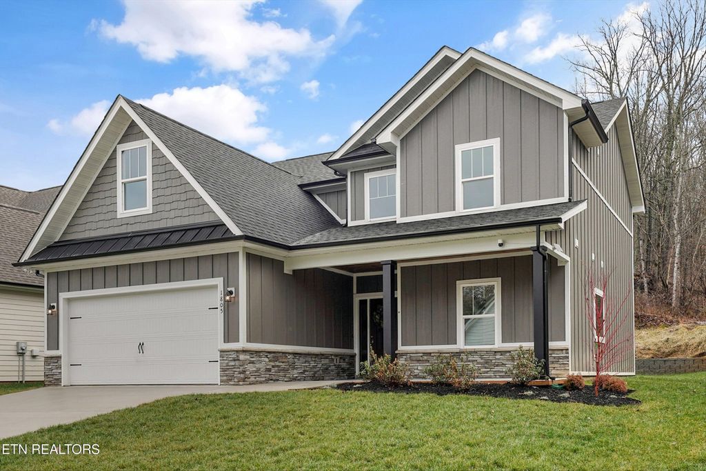 Photo of 1805 Green Meadows Lane, Lenoir City, TN 37771 (MLS # 1329790)