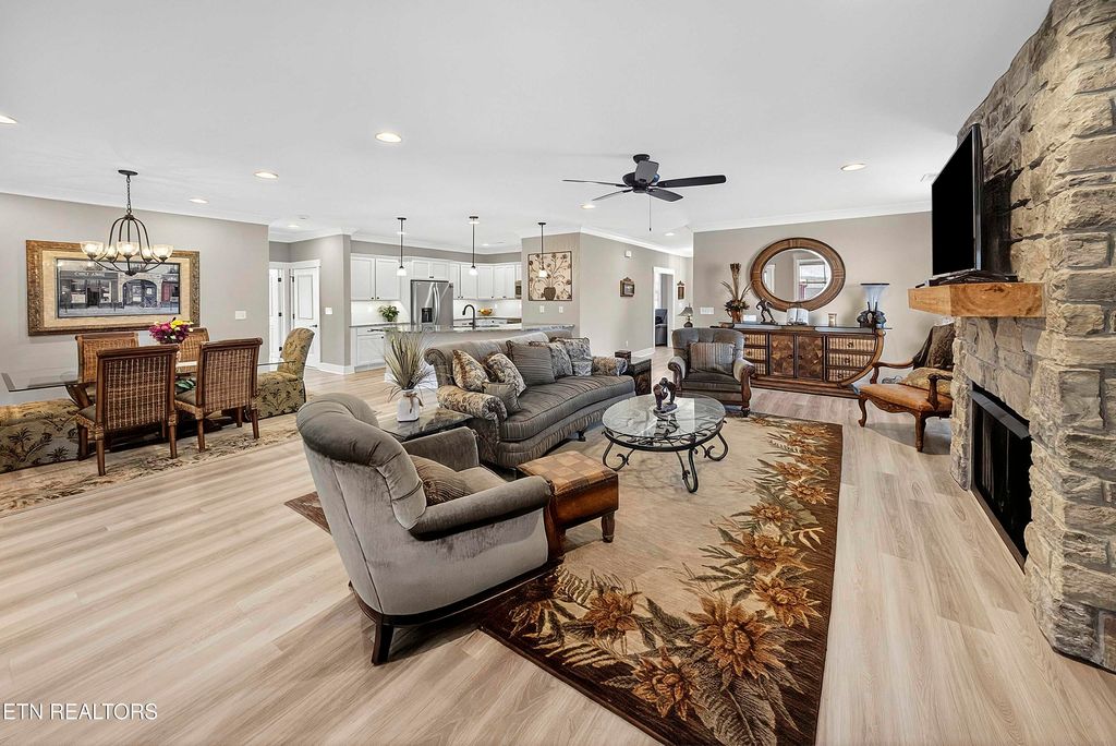 Photo of 1773 Mountain Drive, Lenoir City, TN 37772 (MLS # 1332923)