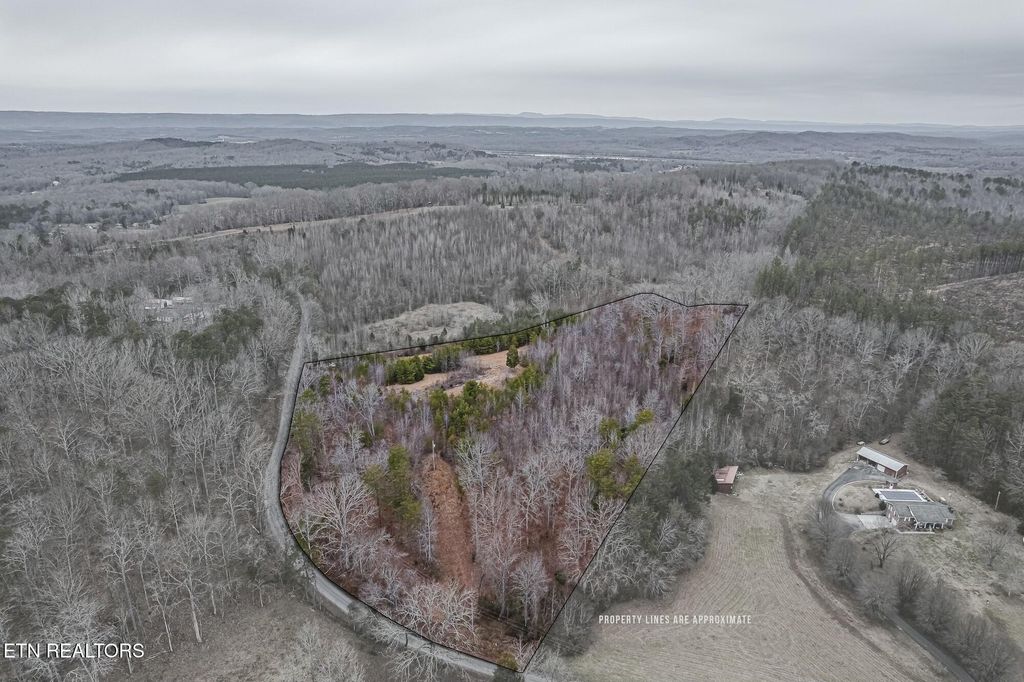 Photo of 000 Correll Ridge Rd, Decatur, TN 37322 (MLS # 1288061)