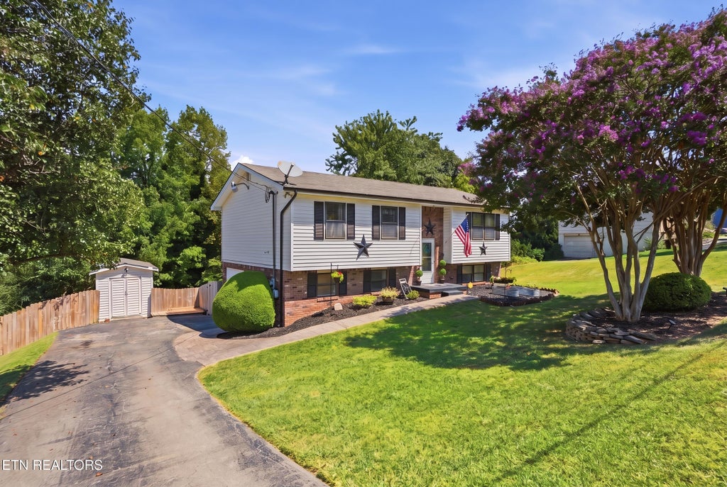 Photo of 6116 Renee Rd, Corryton, TN 37721 (MLS # 1354308)