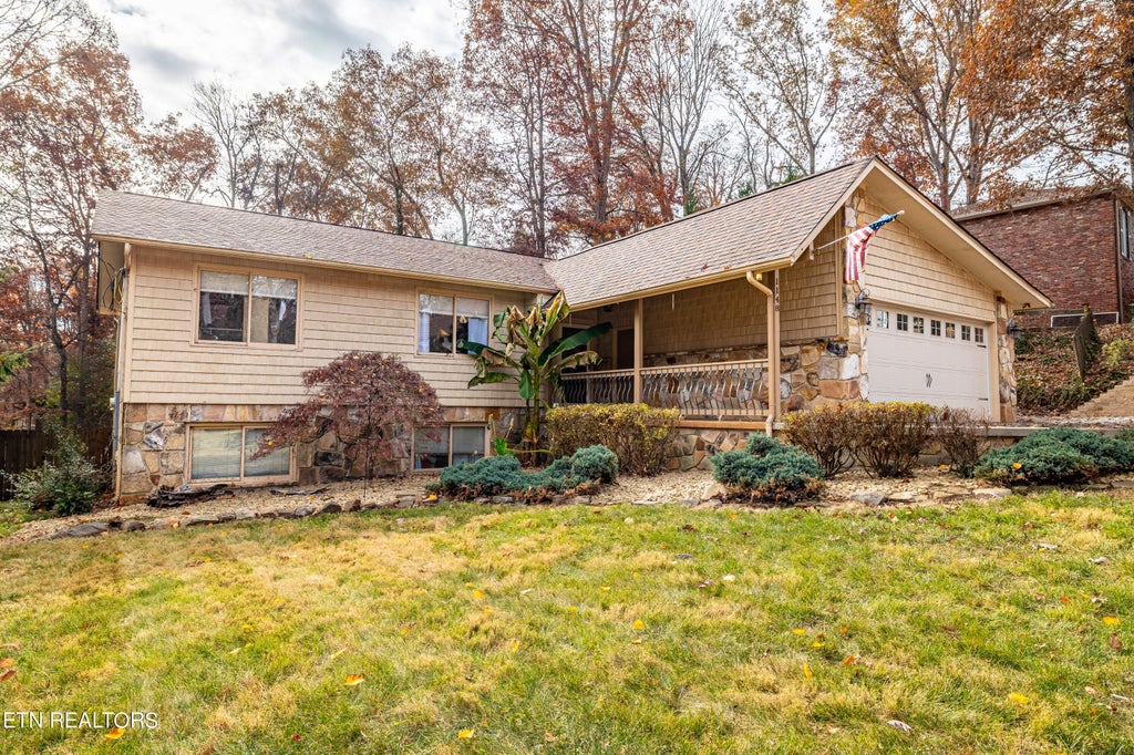 Photo of 1148 Venice Rd, Knoxville, TN 37923 (MLS # 1246466)