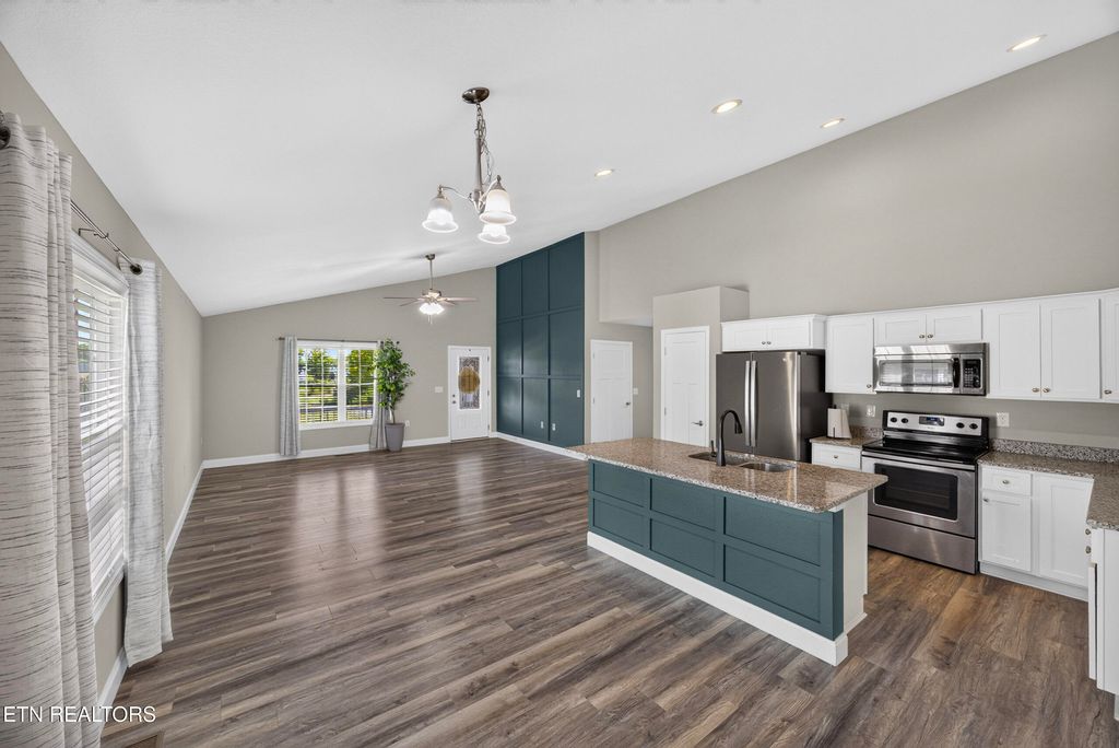 Photo of 3 Patrick Drive, Crossville, TN 38555 (MLS # 1345743)