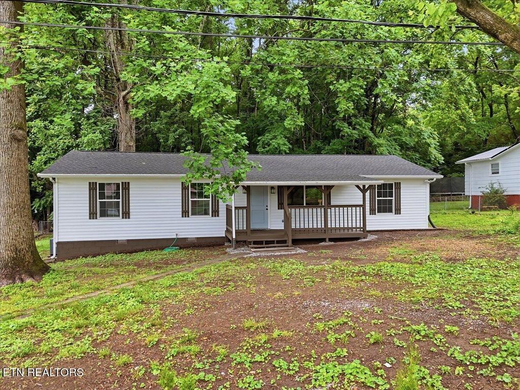 Photo of 772 Clymersville Rd, Rockwood, TN 37854 (MLS # 1341831)
