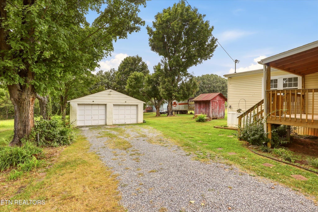 Photo of 4510 Hwy 61 e, Luttrell, TN 37779 (MLS # 1354160)