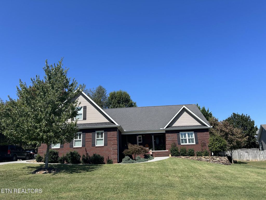 Photo of 1347 Meadside Drive, Maryville, TN 37804 (MLS # 1316447)