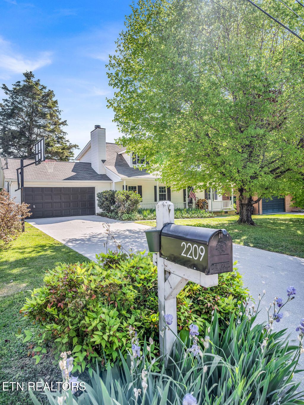 Photo of 2209 Orchard Meade Lane, Knoxville, TN 37923 (MLS # 1337888)