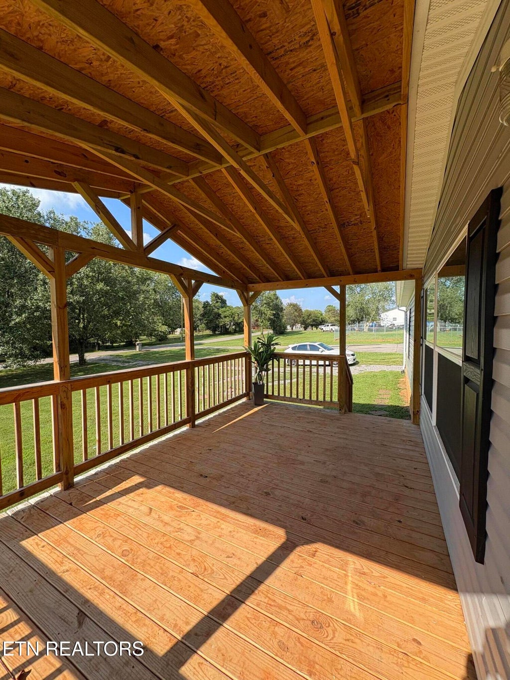 Photo of 167 Valleyview Drive, Loudon, TN 37774 (MLS # 1356299)
