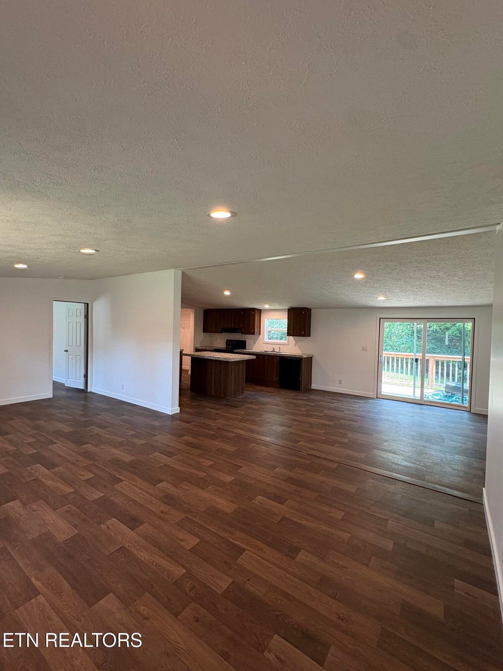 Photo of 167 Valleyview Drive, Loudon, TN 37774 (MLS # 1356299)