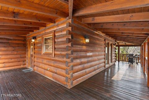 Tiny photo for 2006 Cougar Crossing Way, Sevierville, TN 37876 (MLS # 1332510)