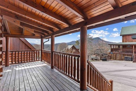 Tiny photo for 2006 Cougar Crossing Way, Sevierville, TN 37876 (MLS # 1332510)