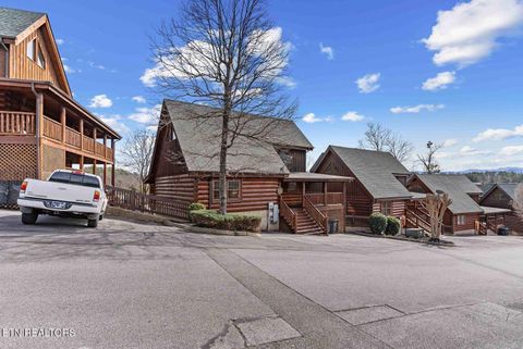 Tiny photo for 2006 Cougar Crossing Way, Sevierville, TN 37876 (MLS # 1332510)