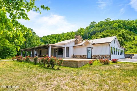 Tiny photo for 190 Dogwood Rd, Caryville, TN 37714 (MLS # 1341715)