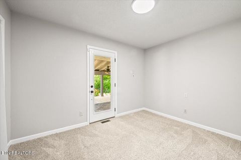 Tiny photo for 190 Dogwood Rd, Caryville, TN 37714 (MLS # 1341715)