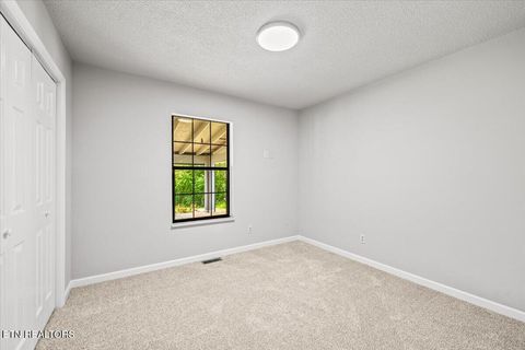 Tiny photo for 190 Dogwood Rd, Caryville, TN 37714 (MLS # 1341715)
