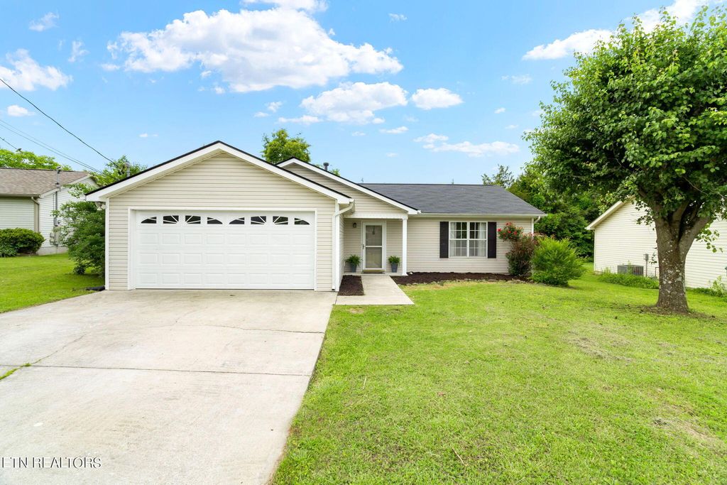 Photo of 7808 Ralph Youmans Rd, Corryton, TN 37721 (MLS # 1263171)