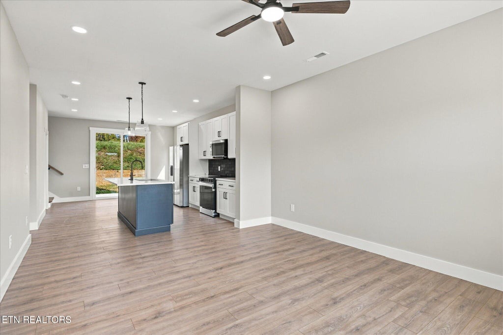 Photo of 2509 Bernhurst Drive, Knoxville, TN 37918 (MLS # 1356366)
