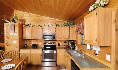 Tiny photo for 623 Iron Mountain Rd, Pigeon Forge, TN 37863 (MLS # 1348019)