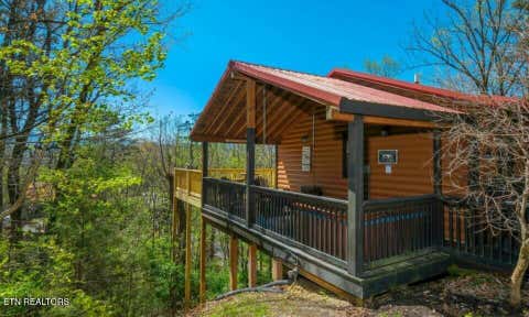 Tiny photo for 623 Iron Mountain Rd, Pigeon Forge, TN 37863 (MLS # 1348019)