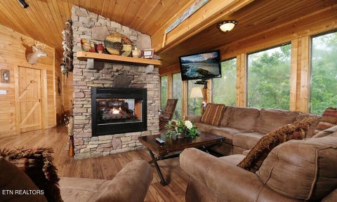 Tiny photo for 623 Iron Mountain Rd, Pigeon Forge, TN 37863 (MLS # 1348019)