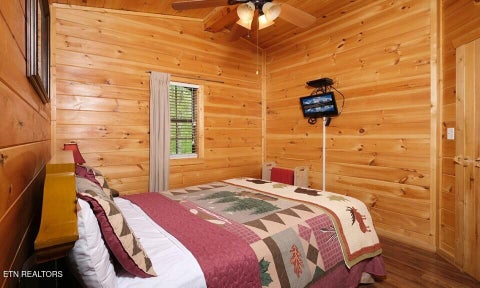 Tiny photo for 623 Iron Mountain Rd, Pigeon Forge, TN 37863 (MLS # 1348019)