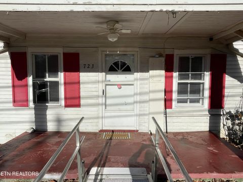 Tiny photo for 723 N Kingston Ave, Rockwood, TN 37854 (MLS # 1326222)