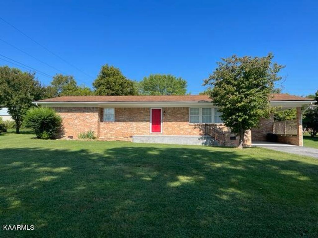 Photo of 226 TODD CIRCLE Cir, Tazewell, TN 37879 (MLS # 1228813)