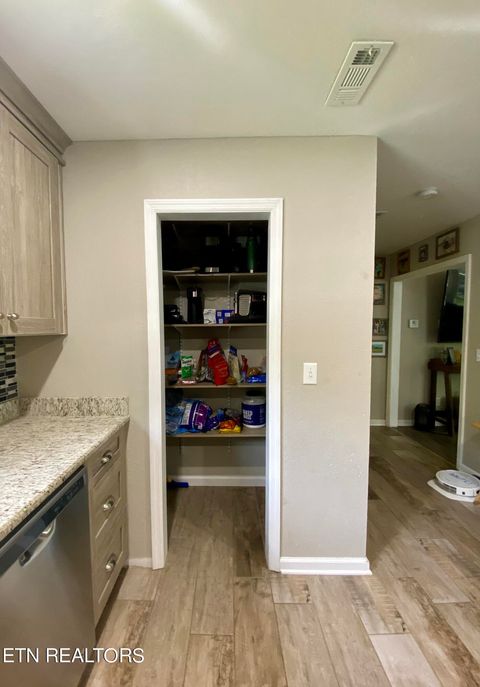 Tiny photo for 207 Blackburn Lane, Lenoir City, TN 37771 (MLS # 1341873)