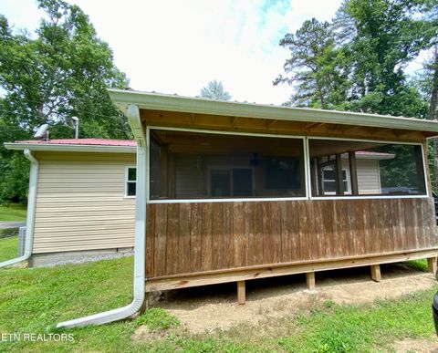 Tiny photo for 207 Blackburn Lane, Lenoir City, TN 37771 (MLS # 1341873)
