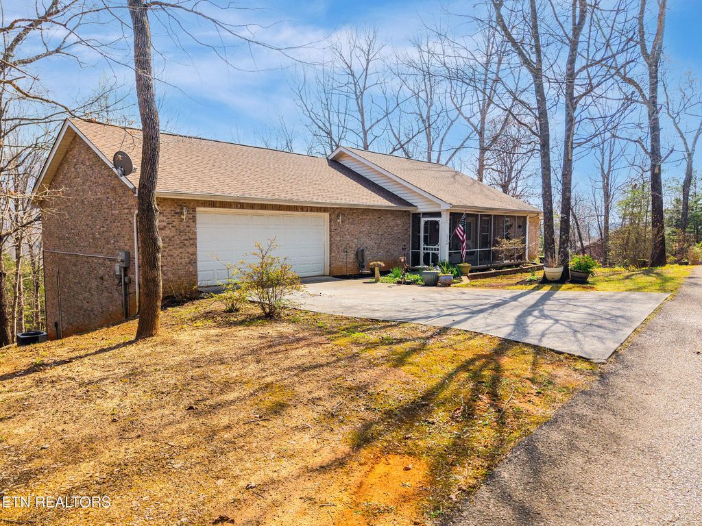 Photo of 3636 Kagley View Drive, Maryville, TN 37803 (MLS # 1334400)