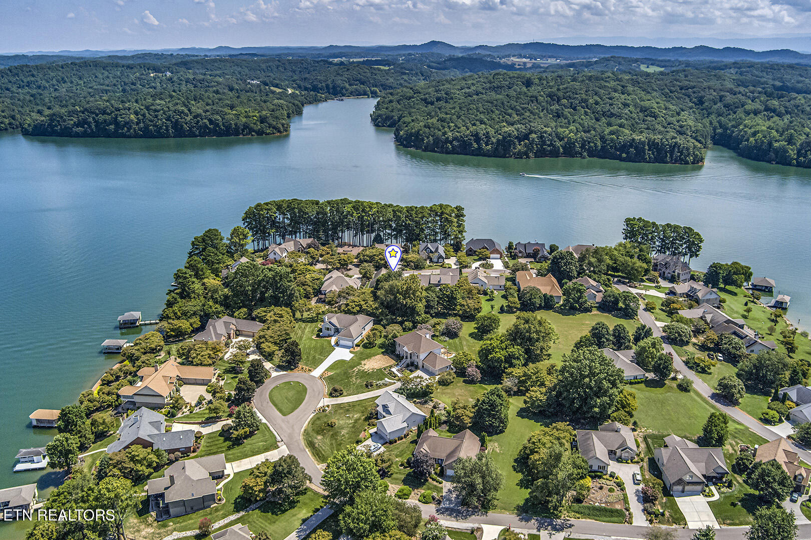 Loudon, Tennessee 37774, United States, 3 Bedrooms Bedrooms, ,3 BathroomsBathrooms,Residential,Coming Soon,198022