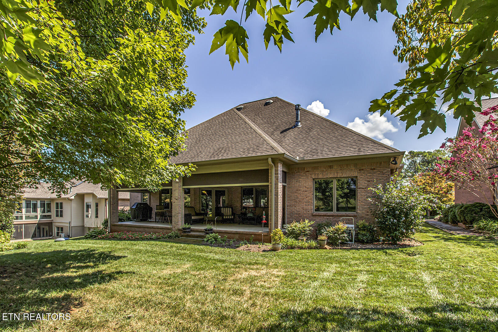 Loudon, Tennessee 37774, United States, 3 Bedrooms Bedrooms, ,3 BathroomsBathrooms,Residential,Coming Soon,198022