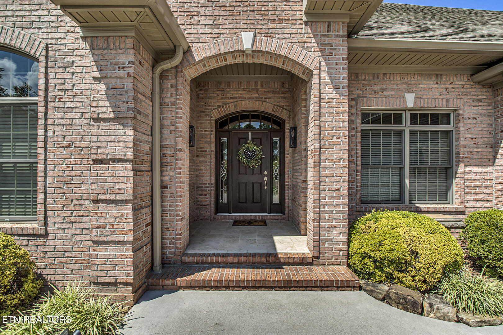 Loudon, Tennessee 37774, United States, 3 Bedrooms Bedrooms, ,3 BathroomsBathrooms,Residential,Coming Soon,198022