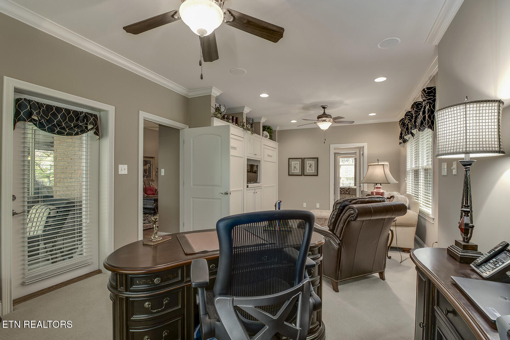 Loudon, Tennessee 37774, United States, 3 Bedrooms Bedrooms, ,3 BathroomsBathrooms,Residential,Coming Soon,198022