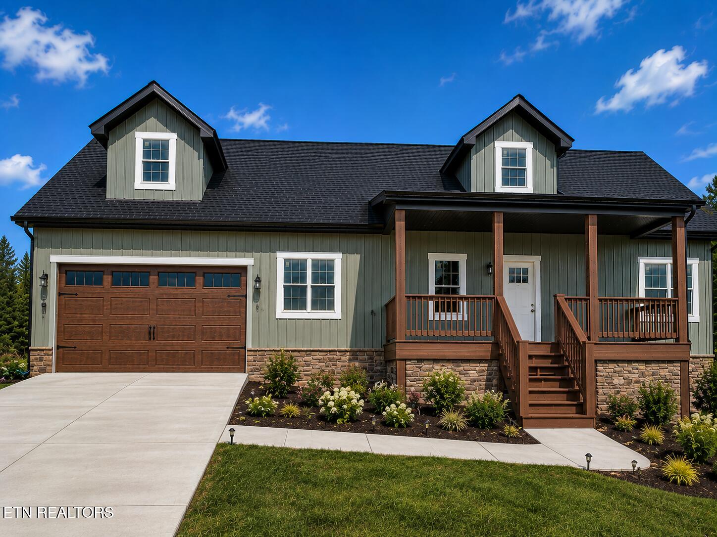 259 Splendor Way