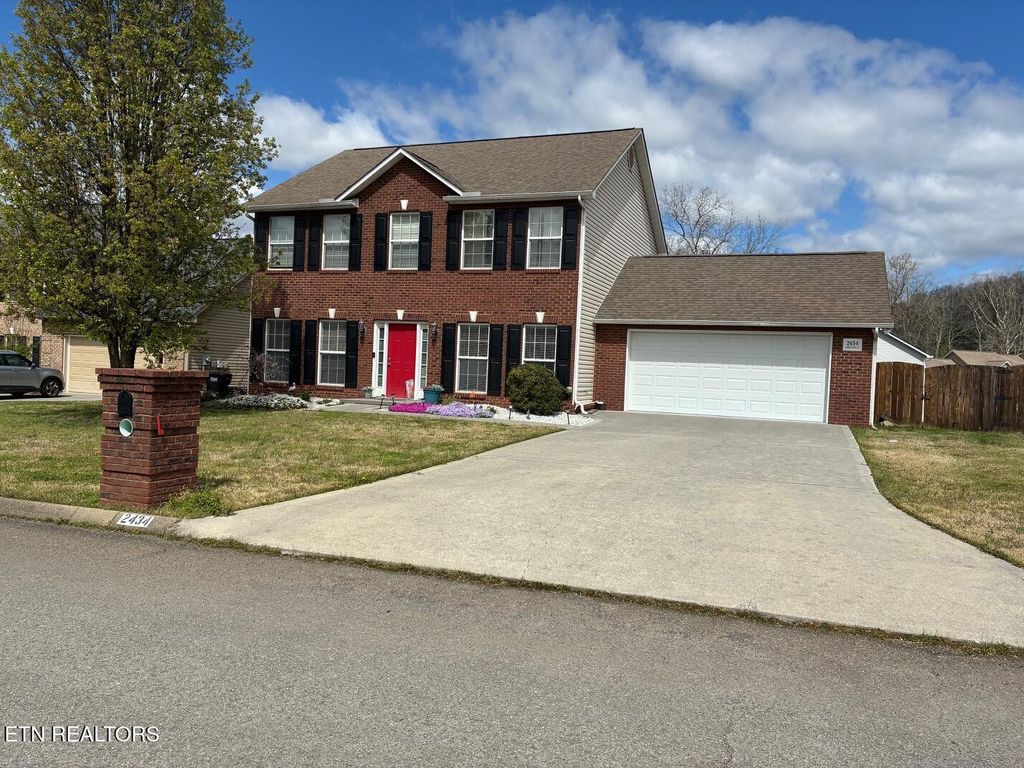Photo of 2434 Amber Dawn Lane, Knoxville, TN 37920 (MLS # 1333957)