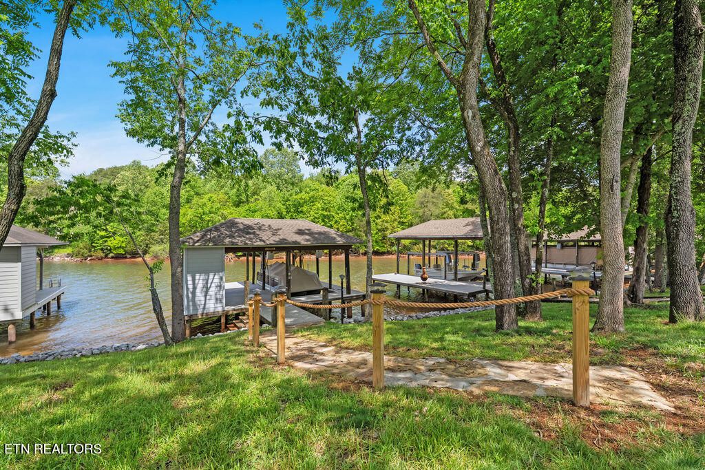 Photo of 280 Morning Dove Drive, Vonore, TN 37885 (MLS # 1340468)