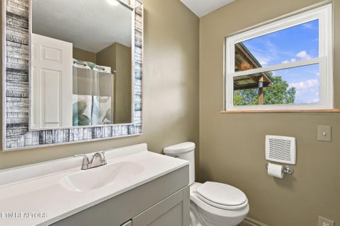 Tiny photo for 5614 Collette Rd, Knoxville, TN 37918 (MLS # 1359519)