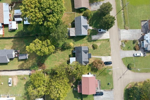 Tiny photo for 5614 Collette Rd, Knoxville, TN 37918 (MLS # 1359519)