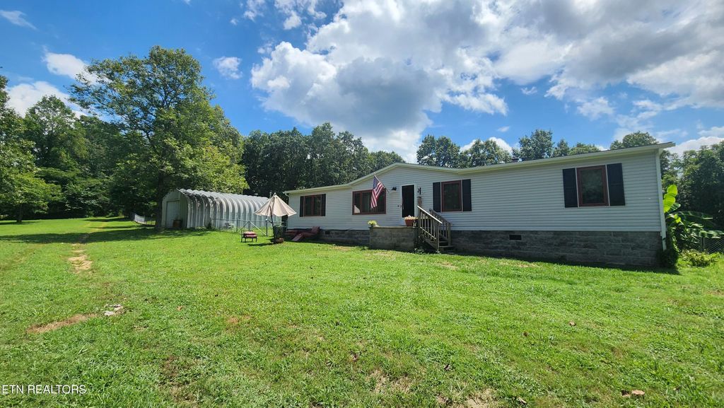 Photo of 377 Rogers Ridge Rd, Kingston, TN 37763 (MLS # 1310794)