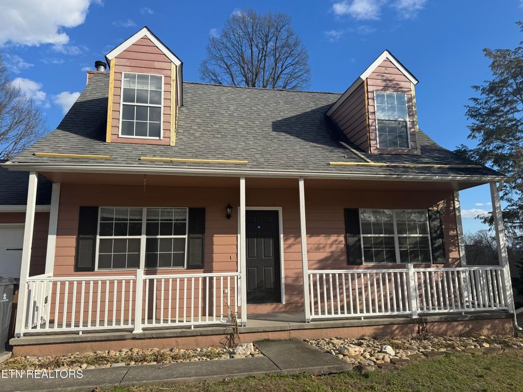 Photo of 3261 Kingsmore Drive, Knoxville, TN 37921 (MLS # 1327010)